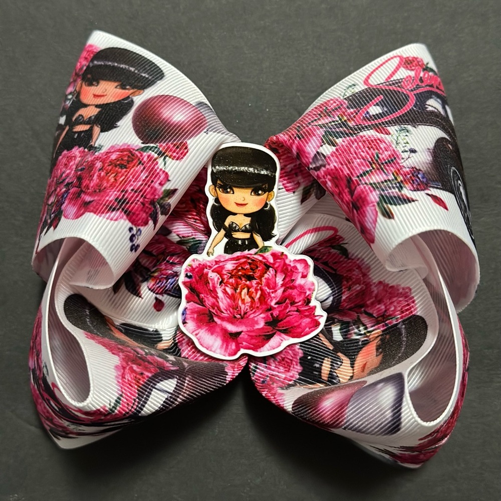 Selena Bow